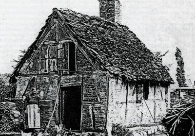 Photographie de la "maison" d'enfance de Marguerite Guérin à Verjux (BH GF 525)