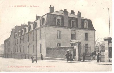 La caserne Sercey. Mise en circulation le 19 septembre 1914, Collection Rochette.